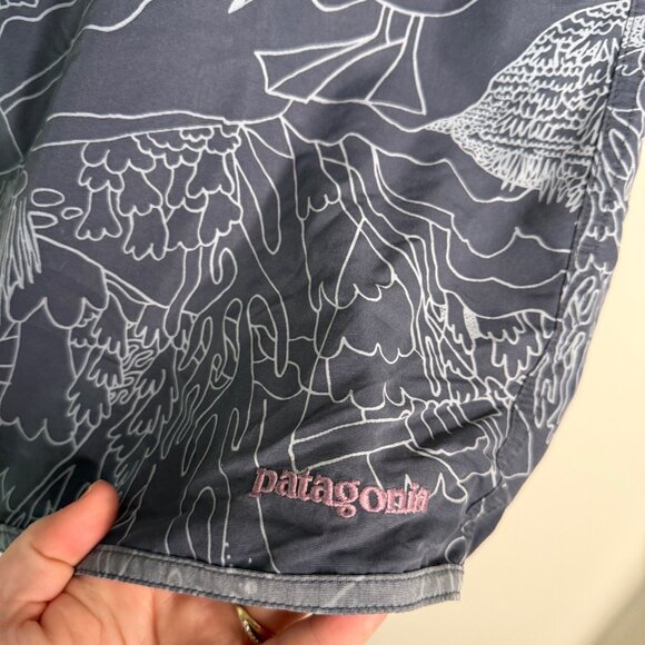 Patagonia Men's Blue Wavefarer Water Repellant Board Shorts - Size 34 - Picture 5 of 6